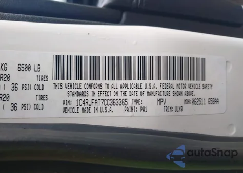2012 Jeep Grand Cherokee Laredo from USA, damaged, VIN 1C4RJFAT7CC363365